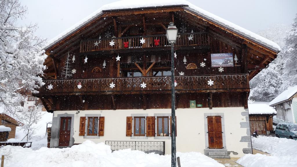 La Ferme De Sous-Lachat Samoëns Екстериор снимка